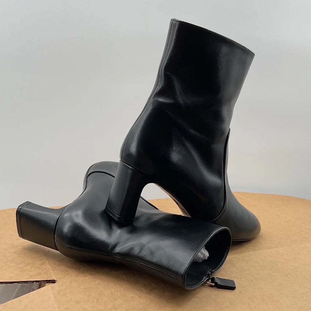 Stuart Weitzman stuart weitzman